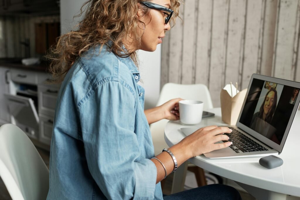 virtual assistant